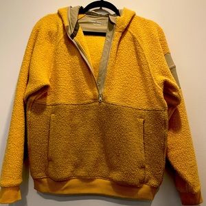 outdoor voices mega fleece half-zip